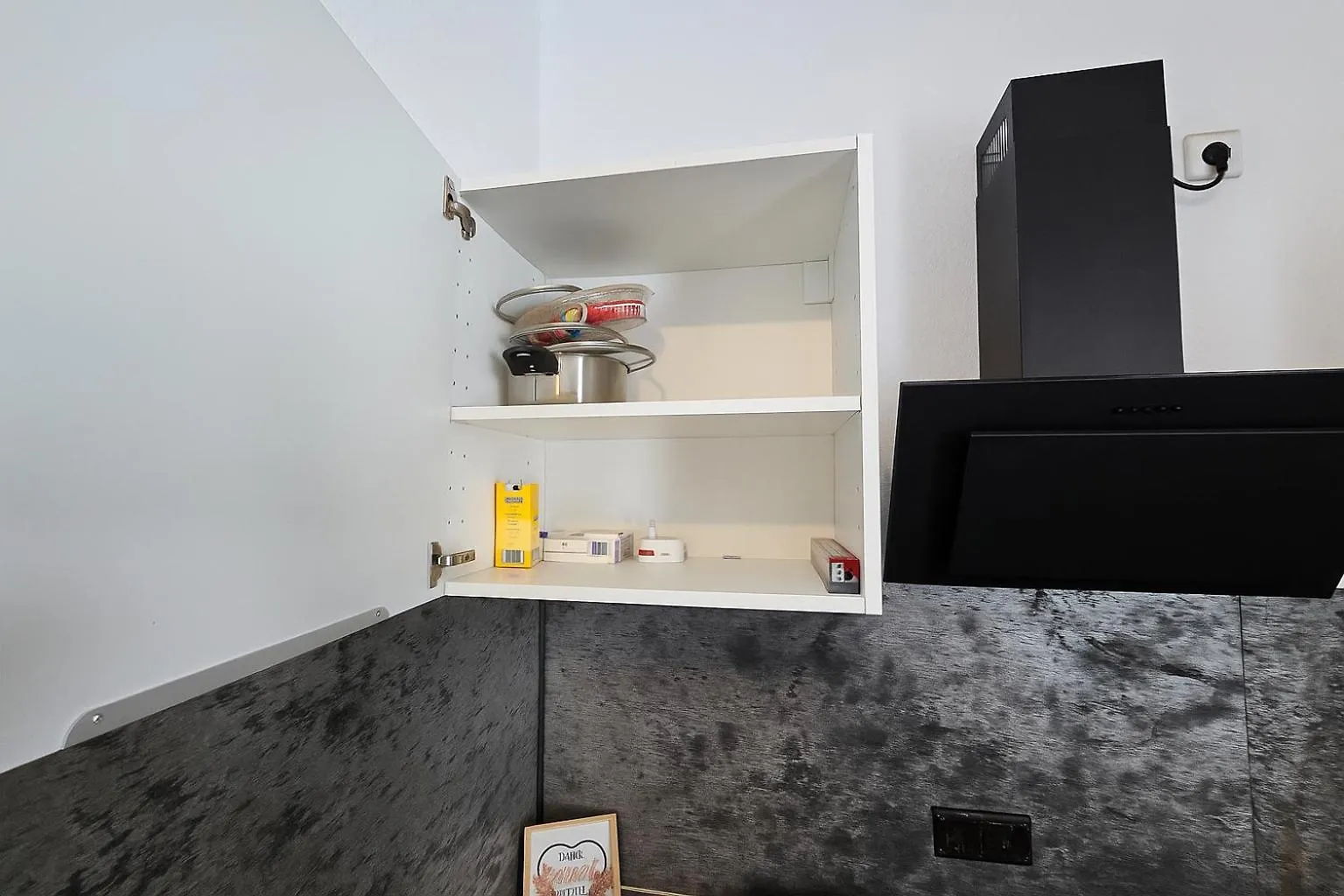 Comfortable Apartment Duesseldorf ドイツ